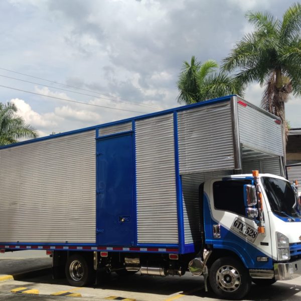 f1925ae5-3c70-4804-8fb2-16ba75328a4f